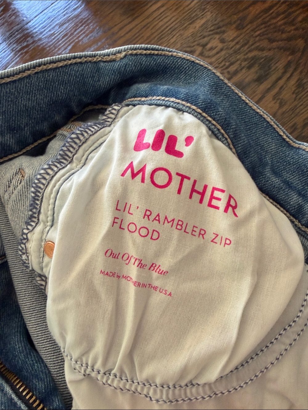 MOTHER Lil' Rambler Zip Flood Jeans